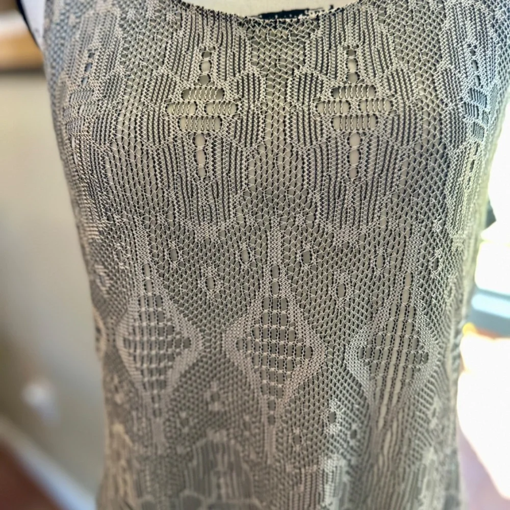 Fully lined Lace & Fringe Dress - Silver - Excellent Condition!! - Picture 13 of 14
